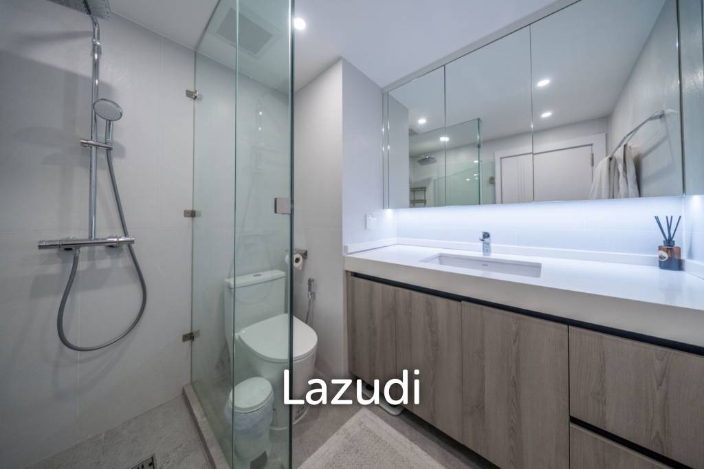 picture Elegantly Renovated 3-Bedroom Luxury at Royal Hill Resort - 27/35