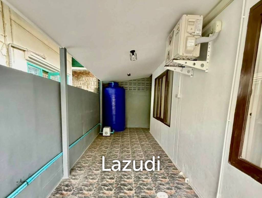 picture Renovated House for Sale in Chatkaew 9 Village - 21/27