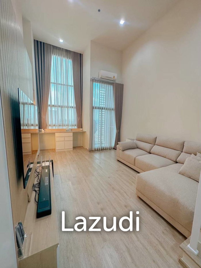 picture 40 sqm Loft-Style 1 Bedroom Condo on 28th Floor in Khlong San Bangkok - 2/3
