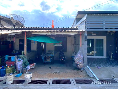 SHOP HOUSE 22 Sq.w. Nong Yai Chonburi for 600,000
