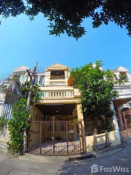 4 Bedroom House for rent in Phra Khanong Nuea, Bangkok  1960831