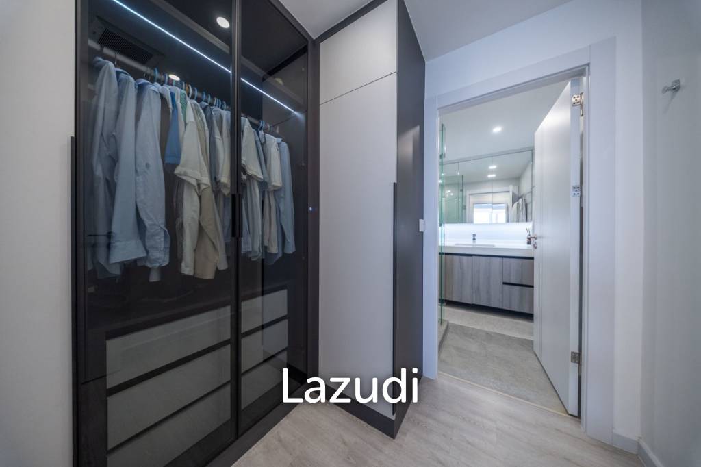 picture Elegantly Renovated 3-Bedroom Luxury at Royal Hill Resort - 26/35
