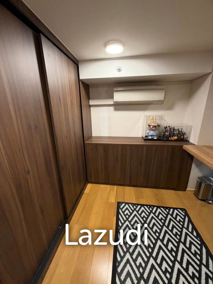 picture 100 sqm modern 2 bedroom condo on 9th floor in Khlong Toei Nuea Bangkok - 10/15