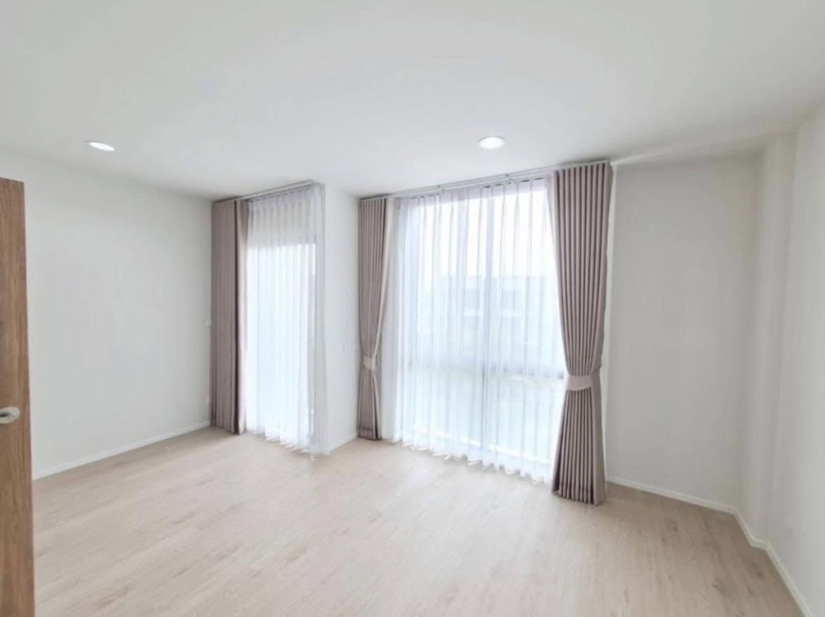 รูป 🏡✨ ให้เช่าทาวน์โฮม 3 ชั้น – The Nue Connex House ดอนเมือง–พหลโยธิน 📍 ทำเลศักยภาพ เข้าออกได้ทั้งวิภาวดีและพหลโยธิน ใกล้รถไฟฟ้า 2 สาย - รูปที่ 4/7