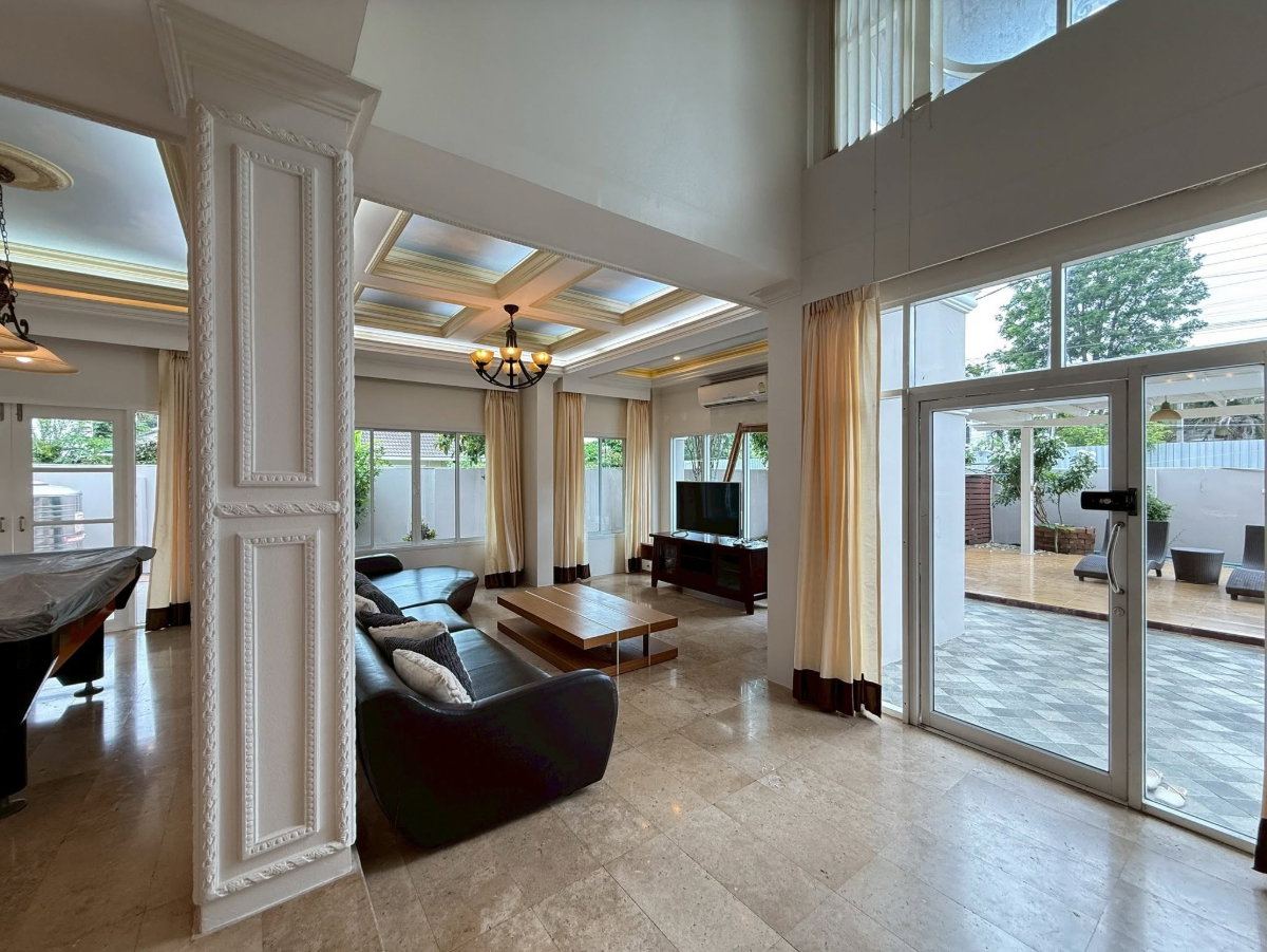 รูป ให้เช่าหมู่บ้านเอ็มเพอเรอร์ 2 Pool Villa รีโนเวทใหม่ พร้อมเข้าอยู่ บ้านหัวมุมเป็นส่วนตัว ทำเลทอง ใกล้ Central Festival เชียงใหม่RH-22 - รูปที่ 5/13