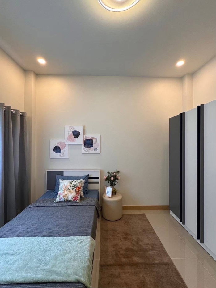 รูป ขายบ้านใหม่ โซนสารภี ท่าวังตาล พื้นที่ใช้สอย 136 ตรม. 3 ห้องนอน - รูปที่ 6/24