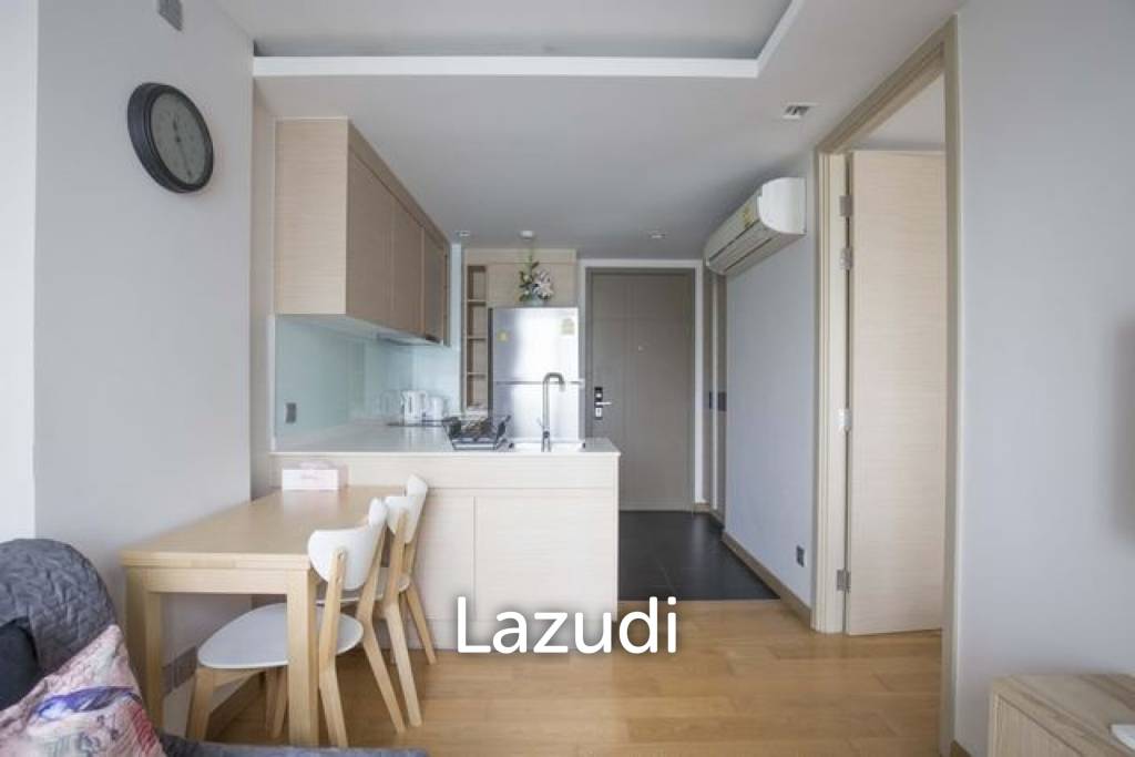 รูป 34 sqm 1 Bedroom Condo on 4th Floor at Via Botani Khlong Tan Nuea Bangkok - รูปที่ 4/12