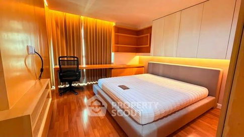 คอนโด 2 ห้องนอน ลุมพินี เพลส พระราม 9–รัชดา ชั้น 15 ใกล้ MRT พระราม 9 (ID 3075295)