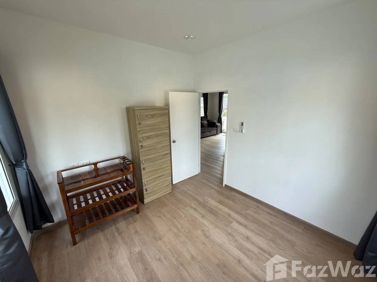 picture Modern 3-Bedroom Corner Villa on a Large 400 sqm Plot 6573041 - 14/20