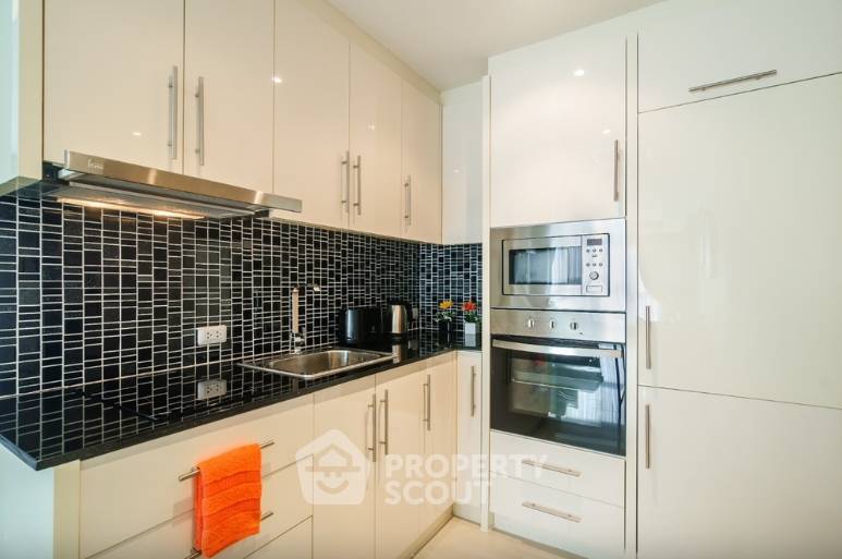 picture 1-BR Condo For Sale, Cosy Beach View, Phratamnak (Chon Buri) (ID 3074212) - 4/6