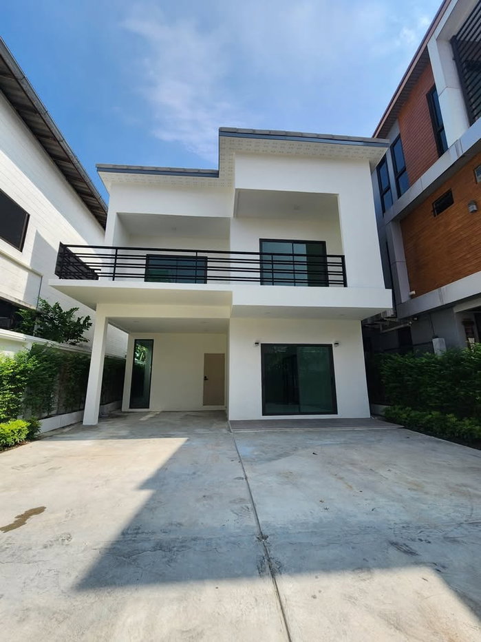 รูป ให้เช่าบ้านเดี่ยว สุขุมวิท93 บีทีเอส บางจาก GH555 - รูปที่ 1/15