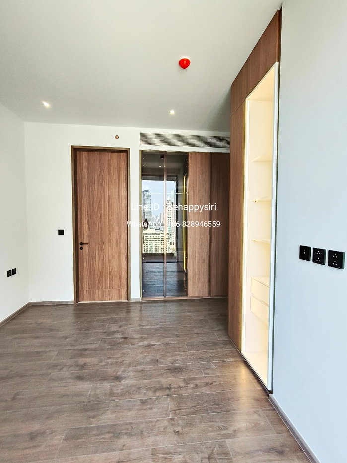 รูป SALE 𝐑𝐎𝐌𝐌 𝐂𝐨𝐧𝐯𝐞𝐧𝐭 Luxury condo | 𝟭 𝗕𝗲𝗱𝗿𝗼𝗼𝗺 𝗣𝗹𝘂𝘀📍Silom 16.8 MB - รูปที่ 13/23