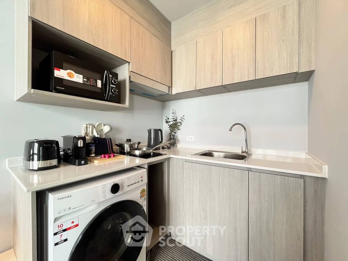 picture High-Floor 2-BR 72 Sqm At Nue Evo Ari, 100m To BTS Ari (ID 3075473) - 9/31