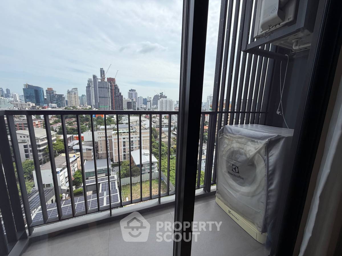 รูป คอนโด 1 ห้องนอน 35 ตร.ม. ชั้น 16 โครงการ Maru Ekkamai 2 ใกล้ BTS เอกมัย พร้อมเลี้ยงสัตว์ (ID 3075360) - รูปที่ 11/11