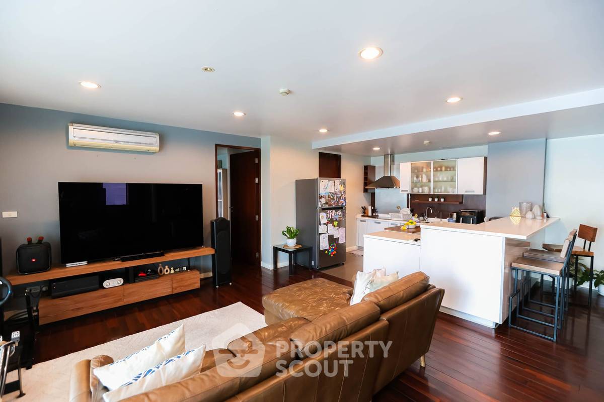 รูป คอนโด 3 ห้องนอน 177 ตร.ม. บ้านสาเรน ใกล้ MRT เพชรบุรี โพรมพงษ์ (ID 3073548) - รูปที่ 4/10
