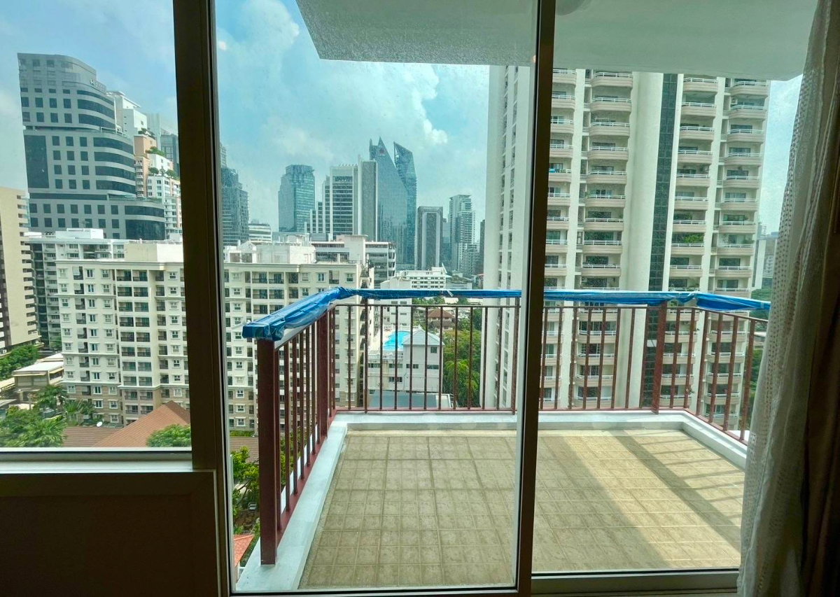 picture Baansiri twentyfour 100sqm.2 bed 2 bath 50,000- please add line paolin1 - 2/13