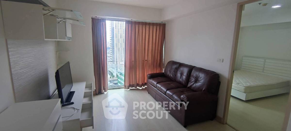 รูป คอนโด 1 ห้องนอน ชั้น 20 พื้นที่ 48 ตร.ม. My Resort Bangkok Condominium ใกล้ MRT เพชรบุรี 300 ม. (ID 3073969) - รูปที่ 2/6