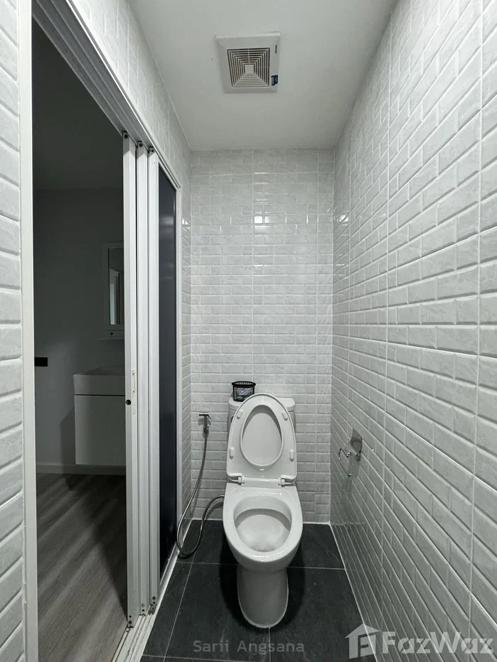 picture Minimal room for sale at A Space Asoke 6572697 - 9/13