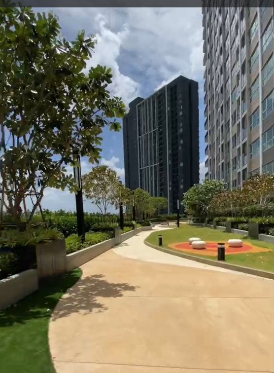 picture New ready-to – move Condominium near MRT Phasichareon station, opposite Seacon Bangkae - 15/20