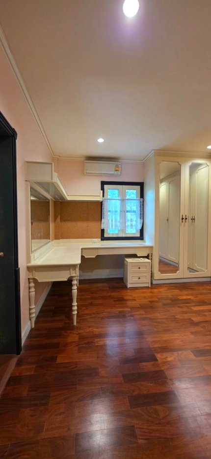 รูป บ้านเดี๋ยวหลังใหญ่ พร้อมอยู่ ติดถนนใหญ่ - รูปที่ 12/21