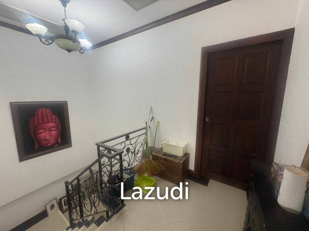 picture Spacious 2-Storey Townhouse for Sale at LK Villa - 17/35