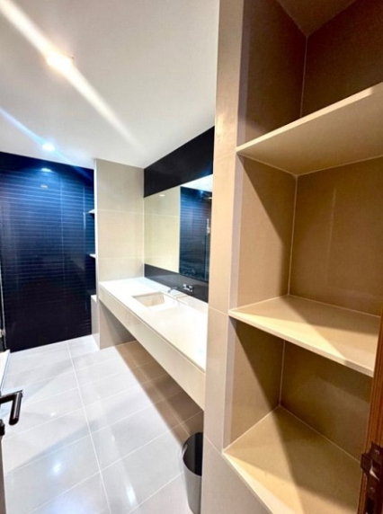 รูป # ให้เช่า Rhythm Huai Khwang (ริทึ่ม ห้วยขวาง) ห้องมุม 1 ห้องนอน 45 ตร.ม. ชั้น 11 ใกล้ MRT ห้วยขวาง เพียง 21,000 บาท/เดือน - รูปที่ 7/16