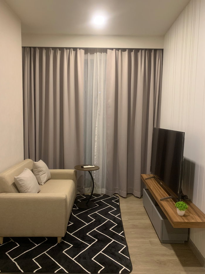 picture ready to move, keen centre sriracha - 4/10