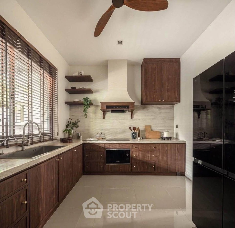 รูป บ้าน 3 ห้องนอน 447 ตร.ม. ให้เช่า แกรนด์บางกอก บูเลอวาร์ด แขวงคลองสามประเวศ ใกล้ลัดกระบัง (ID 3074939) - รูปที่ 5/12