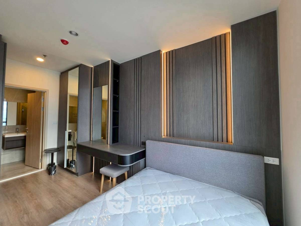 picture 1-BR Condo Nue District R9, 200m to MRT Phra Ram 9 (ID 3074987) - 5/9