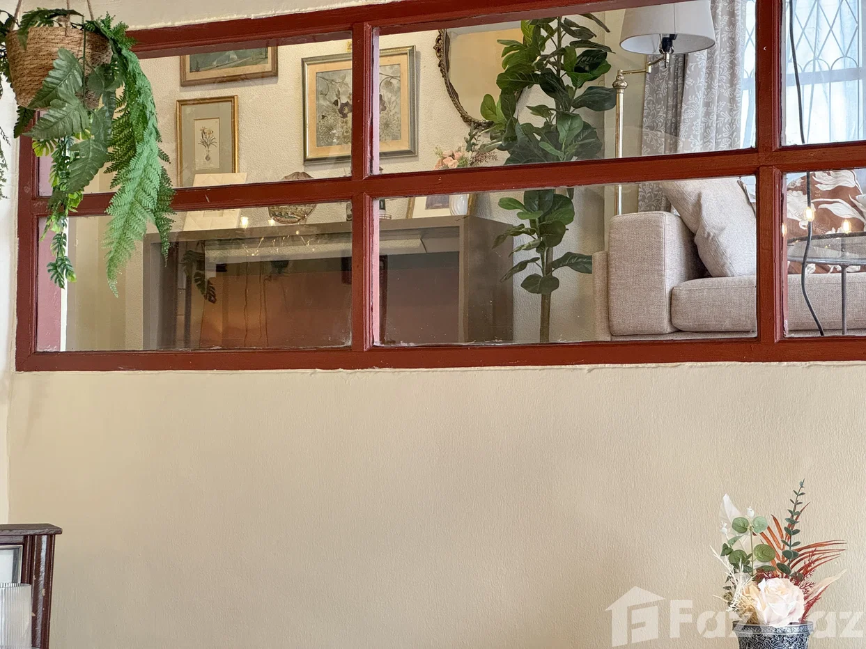 picture 6 Bedroom Villa for rent in Sam Sen Nok, Bangkok 6562525 - 8/16
