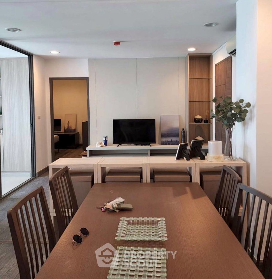 รูป คอนโด 2 ห้องนอน 83 ตร.ม. ที่ Rende Sukhumvit 23 ใกล้ MRT สุขุมวิท 300 ม. (ID 3072455) - รูปที่ 3/6