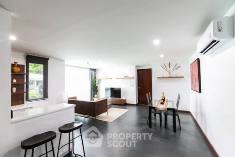 1-BR 71 Sqm Condo For Sale, Baan Saraan Condominium, Near MRT Phetchaburi (ID 3073550)