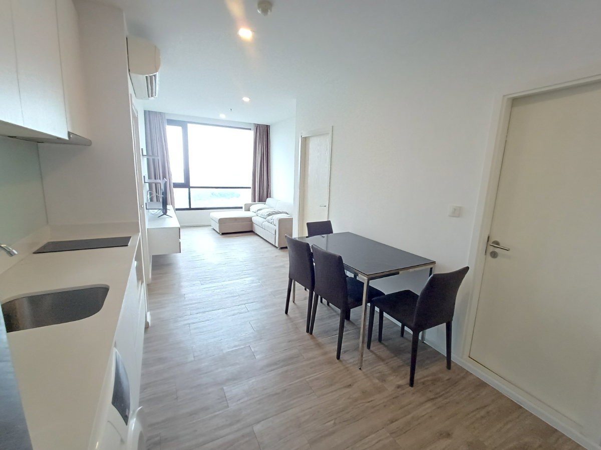 picture For rent KnightsBridge Sriracha 2 bedrooms 28th floor Corner unit Sea view Ready to move in - 2/48