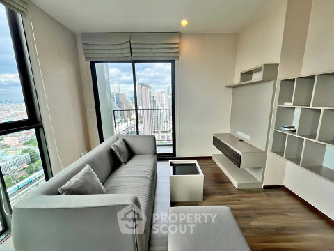 2-BR Condo At Teal Sathorn-Taksin, 23rd Floor, 200m To BTS Wongwian Yai (ID 3076046)