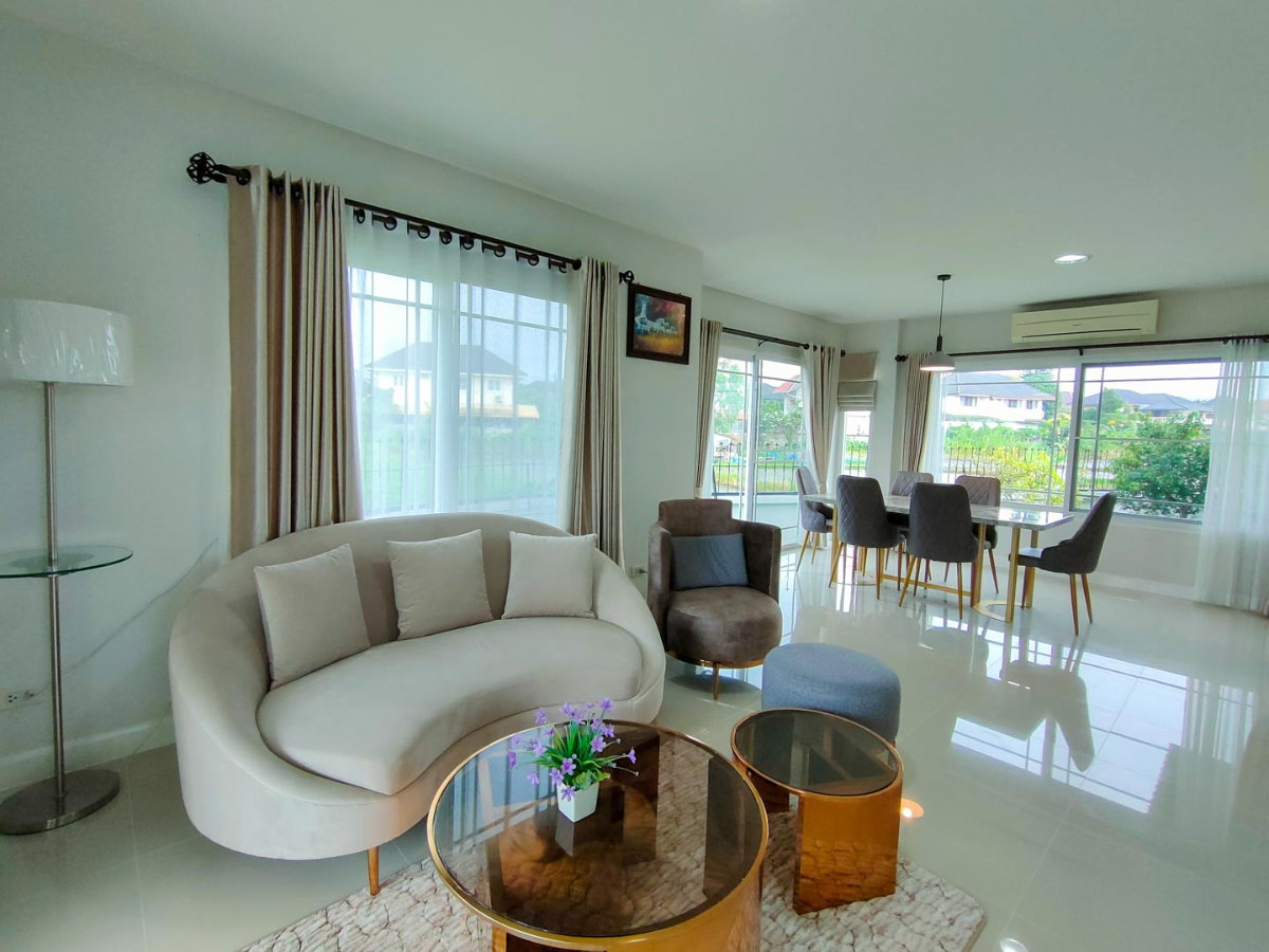 รูป ให้เช่า Luxury Pool Villa แม่เหียะ เชียงใหม่ พูลวิลล่า 5 ห้องนอน พร้อมเรือนรับรอง วิวดอยสุเทพและทุ่งนา (EN Available) - รูปที่ 8/29