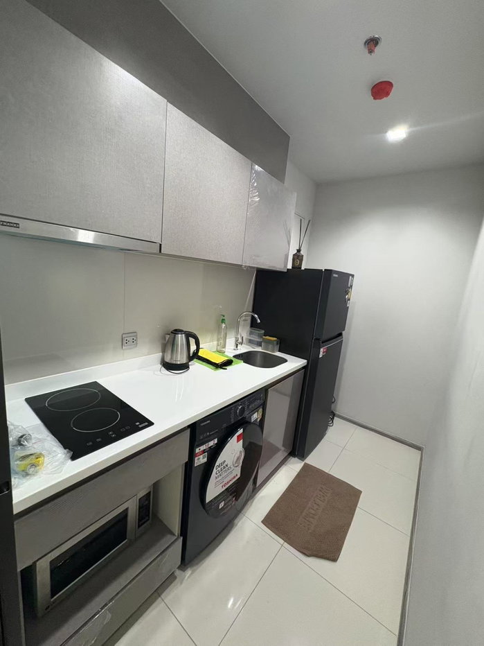 picture Life Asoke - Rama 9 | 37th High-Floor 1BR Plus Multi-Purpose Room 26,000 THB / Month - 3/9
