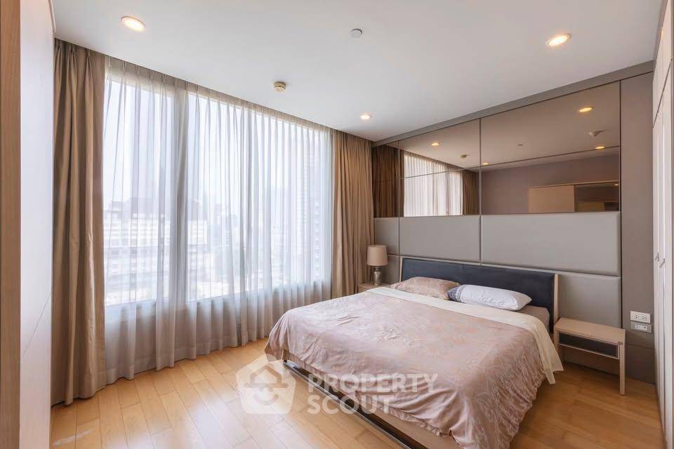 รูป คอนโด 2 ห้องนอน เดอะ พาร์ค ชิดลม เลี้ยงสัตว์ได้ ใกล้ BTS ชิดลม 400 ม. (ID 2877617) - รูปที่ 14/16