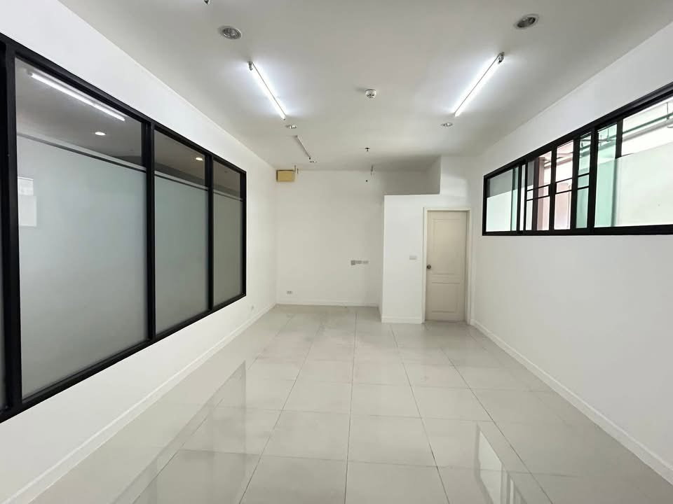 รูป ให้เช่าคอนโด ติด MRT บางยี่ขัน  shop ร้านค้า ชั้น 1  ค่าเช่า 18,000  คอนโด ธนา แอสโทเรีย  Thana Astoria  - รูปที่ 3/9