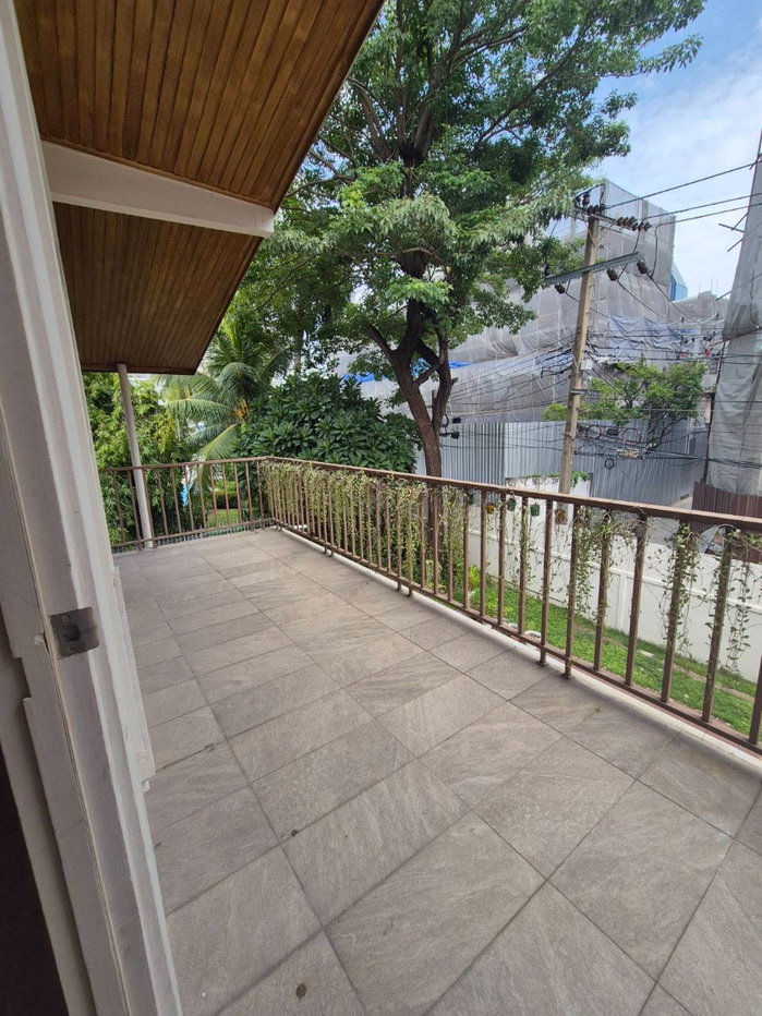 picture For rent house single 210sqw. 4bed 4 bath 150,000 per month please add line :paolin1 - 11/15