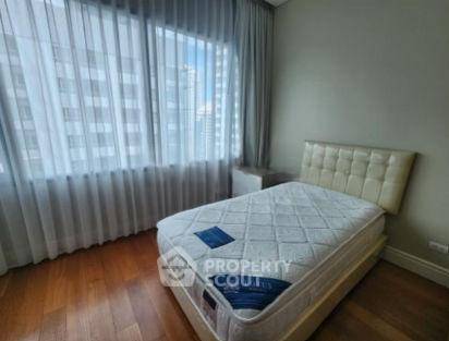 รูป คอนโด 6 ห้องนอน ให้เช่า Bright Sukhumvit 24 ชั้น 20 ใกล้ BTS พร้อมพงษ์ (ID 3073666) - รูปที่ 15/18