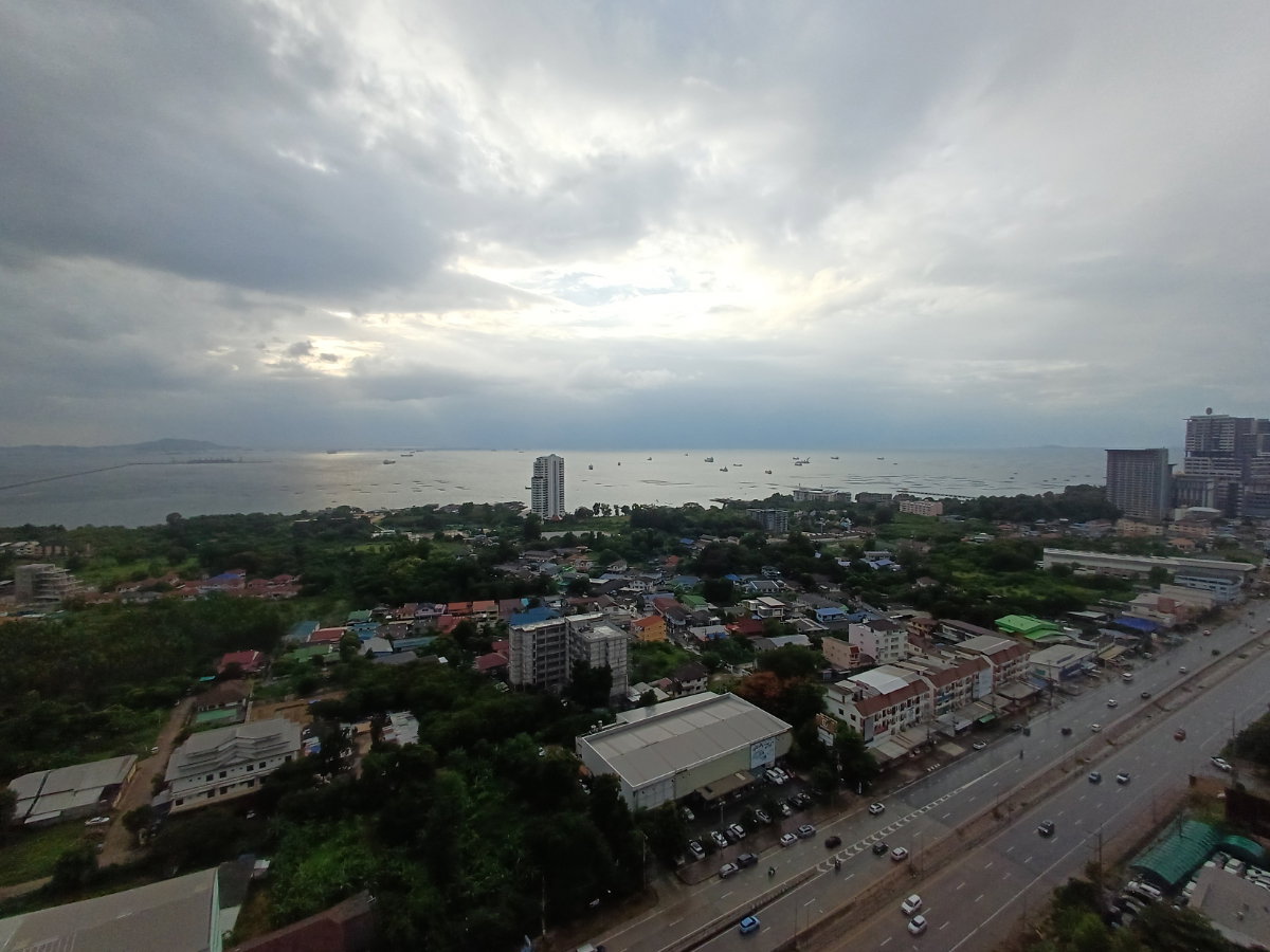 picture For rent KnightsBridge Sriracha 2 bedrooms 28th floor Corner unit Sea view Ready to move in - 40/48