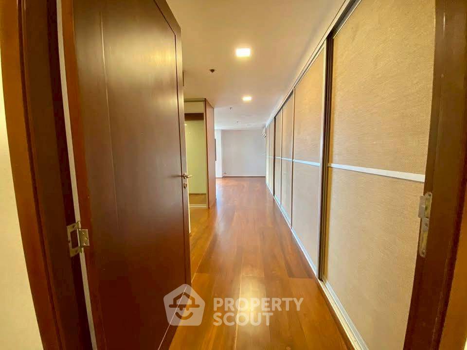 รูป คอนโด 3 ห้องนอน 315 ตร.ม. คัลลิสตา แมนชั่น ชั้น 25 ใกล้ ARL มักกะสัน (ID 2335214) - รูปที่ 12/12