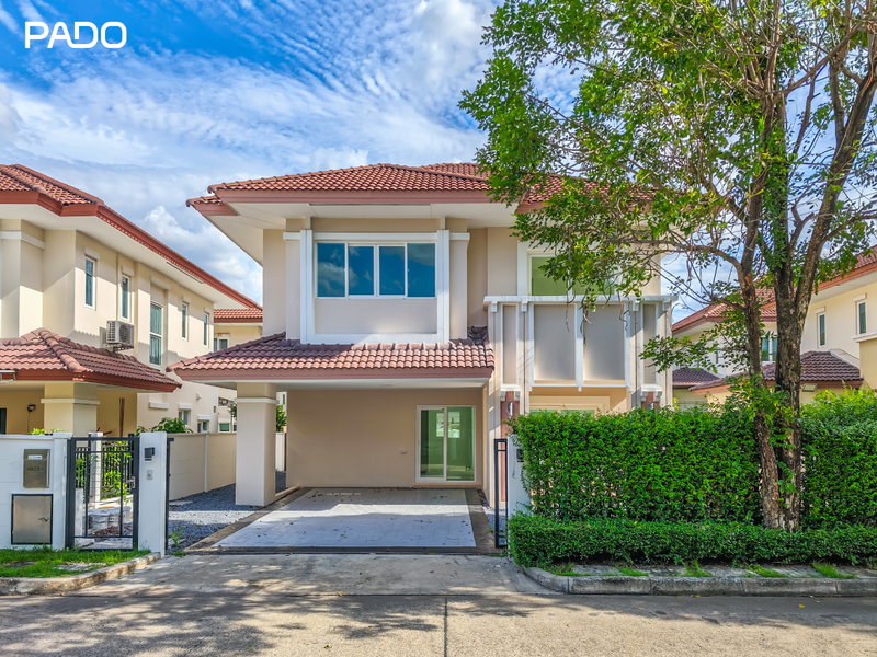 Houses for sale : House for Sale , The Centro Watcharapol 3 Bed 3 Bath 56 sq.wa 