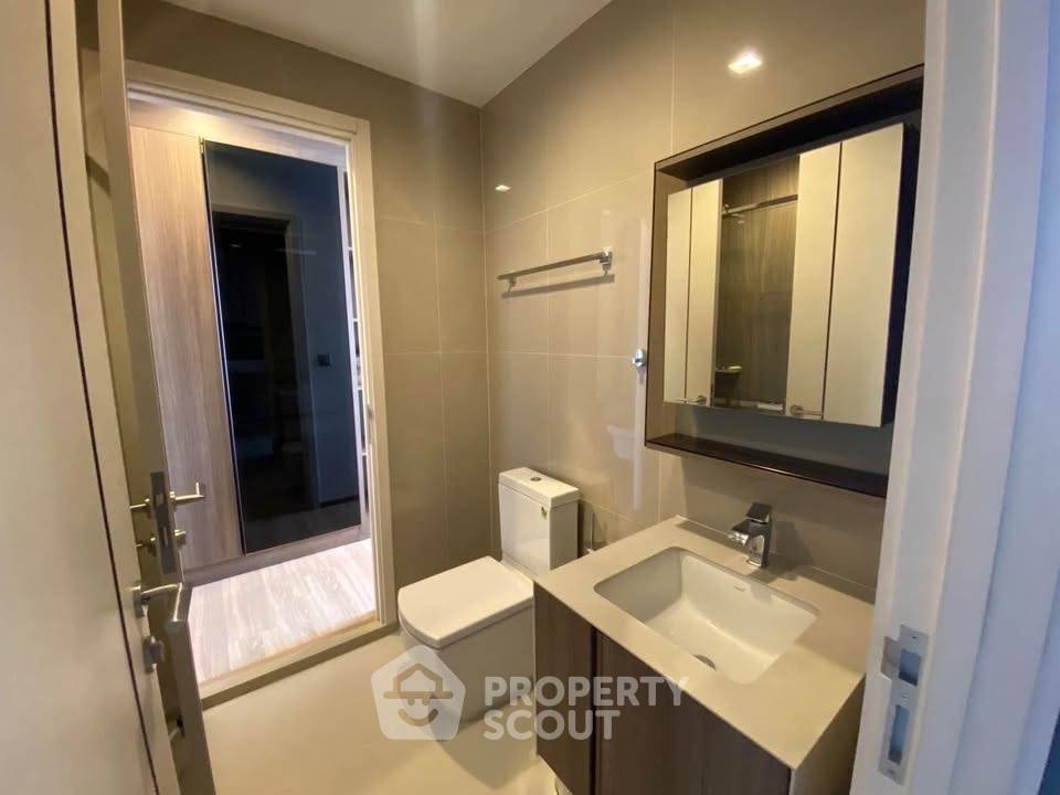 picture 40th-Floor 1-BR 34 Sqm Condo At The Line Phahon-Pradipat, BTS Saphan Khwai (ID 2980028) - 2/10