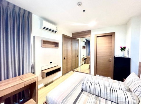 # For Rent | Rhythm Huai Khwang | 1 Bedroom | 45 Sq.m. | Corner Unit | Near MRT Huai Khwang | THB 21,000/Month