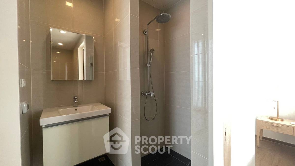picture 1-BR Condo At Park Origin Phrom Phong, High-Floor Near BTS Phrom Phong (ID 1884652) - 17/18