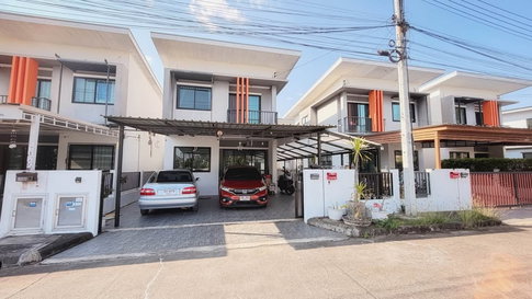 บ้านเดี่ยวทำเลดี โครงการ เดอะ ปาล์ม การ์เด้น 3  สันกำแพง-ต้นเปา  T.063-664-9056