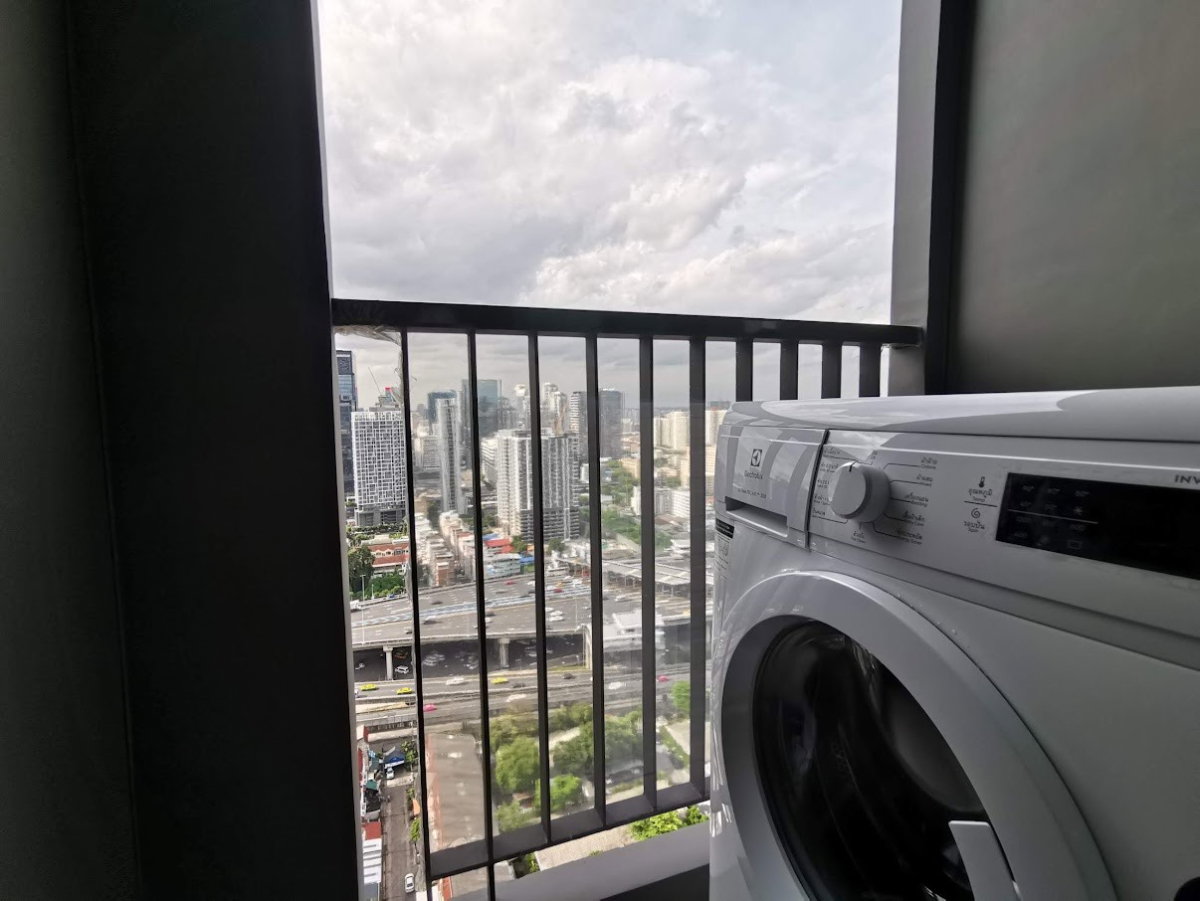 รูป *ราคาพิเศษ ✨ขาย Life Asoke ห้องสวยมาก ตกแต่งเฟอร์ครบ พร้อมเข้าอยู่ ชั้นสูง วิวเมืองแบบฟินๆ 🔥 DS3680 | Line @Dstay - รูปที่ 19/20