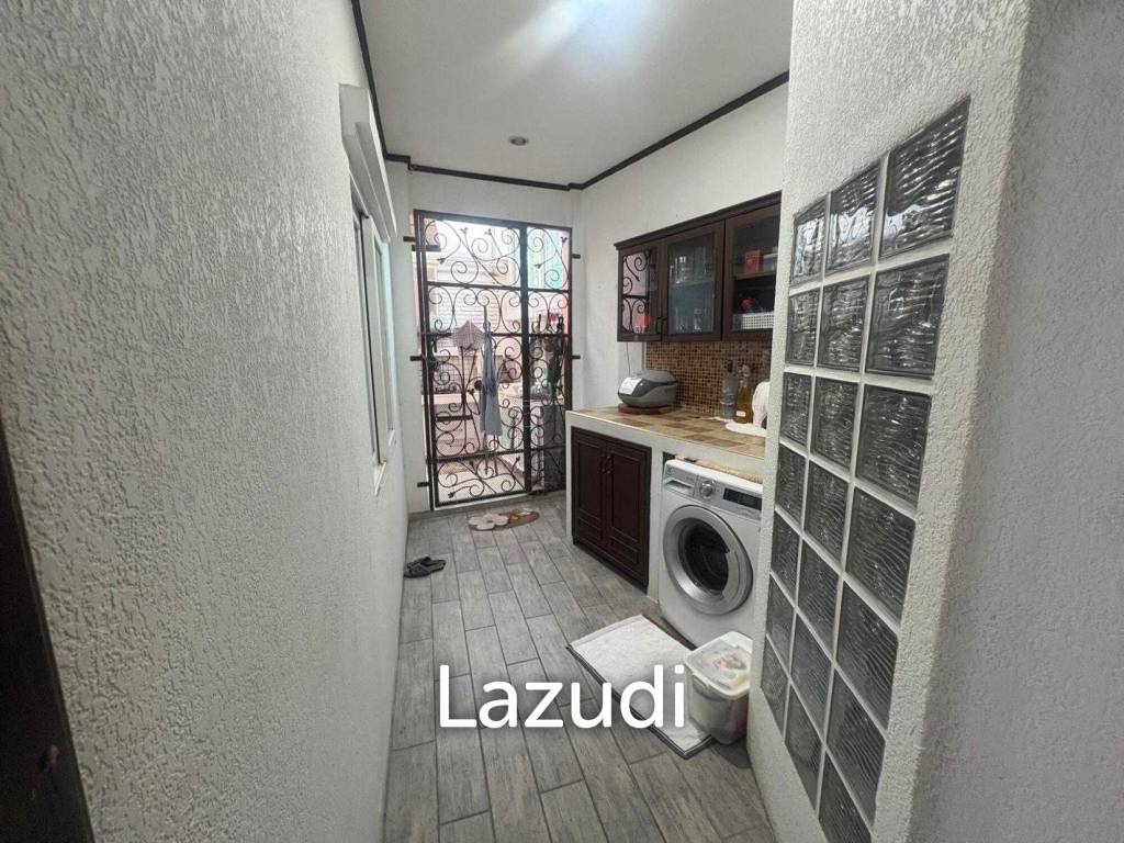 picture Spacious 2-Storey Townhouse for Sale at LK Villa - 29/35