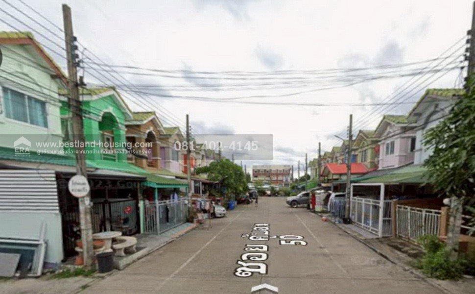 รูป ขายทาวน์เฮ้าส์ 2 ชั้น หมู่บ้านพัฒนาสิริ รามอินทรา ซ.คู้บอน 50  ทำเลดี ใกล้ถนนใหญ่ ใกล้รถไฟฟ้าสายสีชมพู สถานีคู้บอน - รูปที่ 3/5